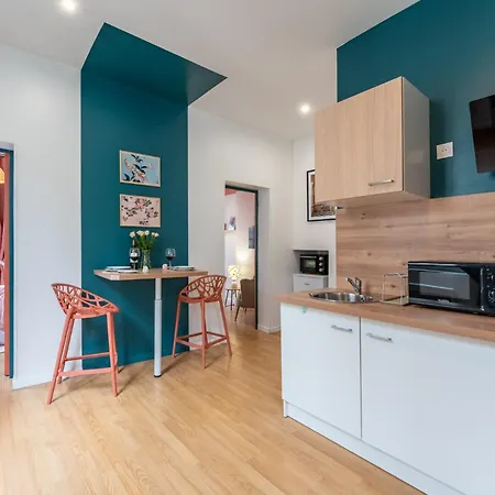 Apartment Selene By Kleidos - T2 Romantique Dans Le Centre Historique De Rouen, Proche Gare *