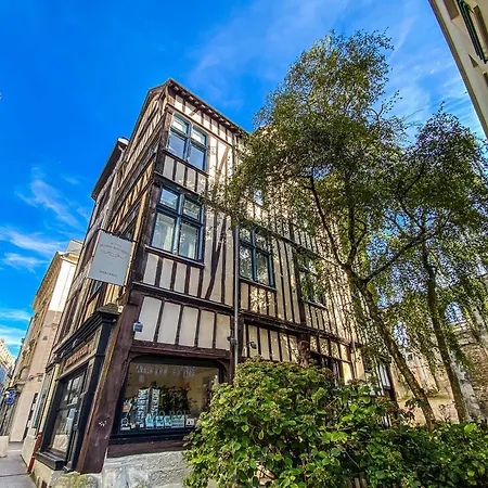 Selene By Kleidos - T2 Romantique Dans Le Centre Historique De Rouen, Proche Gare