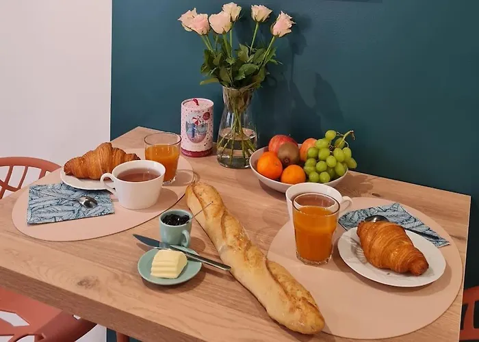 Selene By Kleidos - T2 Romantique Dans Le Centre Historique De Rouen, Proche Gare * Руан