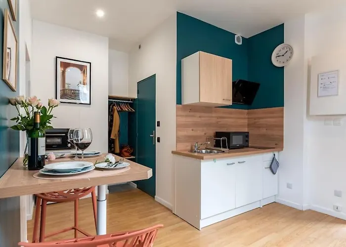 Selene By Kleidos - T2 Romantique Dans Le Centre Historique De Rouen, Proche Gare *