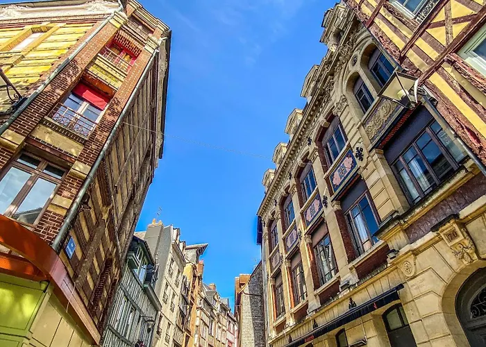 Selene By Kleidos - T2 Romantique Dans Le Centre Historique De Rouen, Proche Gare Апартаменты *