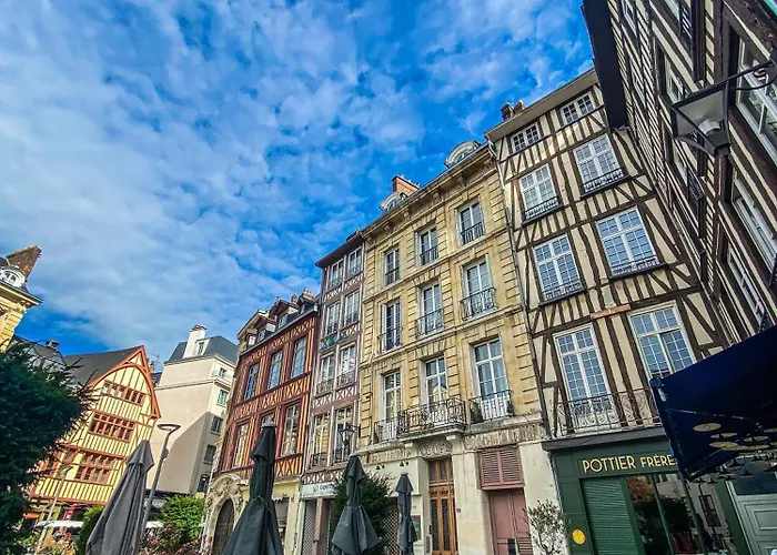 Selene By Kleidos - T2 Romantique Dans Le Centre Historique De Rouen, Proche Gare Apartman